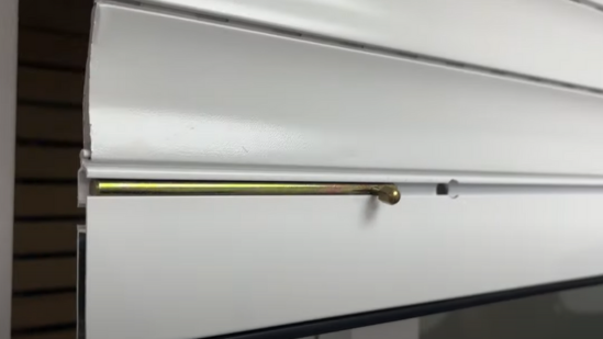 Cómo instalar cerrojos de seguridad
